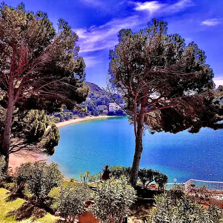 Almadraba Park 4*